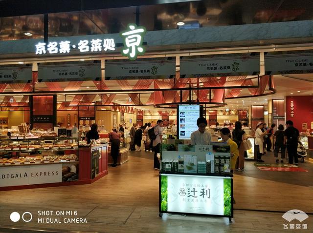 国航最高级别什么卡，国航白金卡什么级别（经济舱也能享受贵宾室、提前选座等权益）