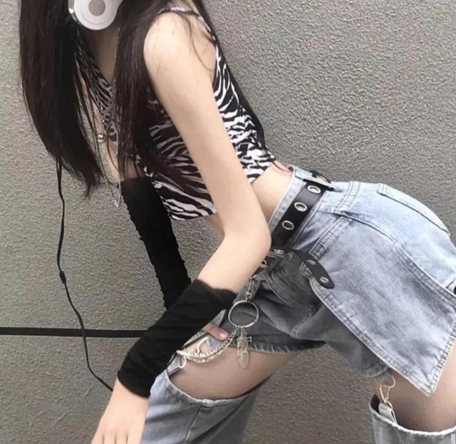 女生头像部位图微信，女生头像部位图（情话都是学来的，但爱你是真的）