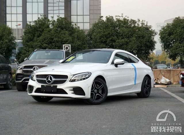 韩国现代coupe，现代汽车开始销售名为Getz的掀背车（四款入门跌破35万的进口Coupe推荐）