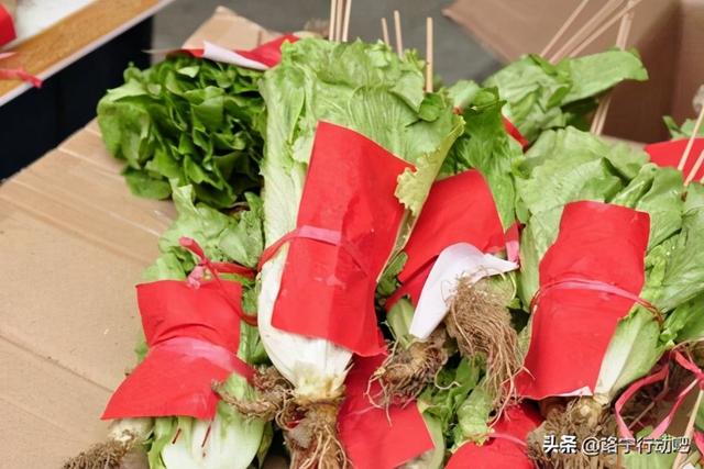 生菜直接吃还是烫一下比较减肥，减肥生菜生吃还是水煮（减肥多吃这种蔬菜）