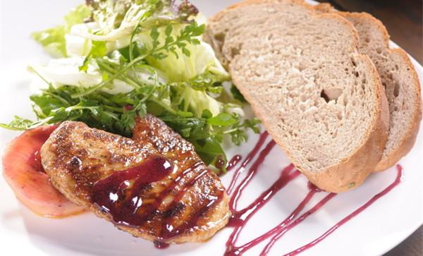 卤鹅肝的做法，煎鹅肝的做法（顶级法国鹅肝怎样做才不浪费）