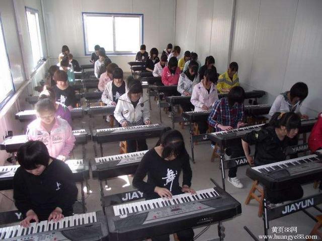 幼师资格证需要考哪些科目，幼师资格证需要考哪些科目面试（幼师证怎么考，怎样一个流程）