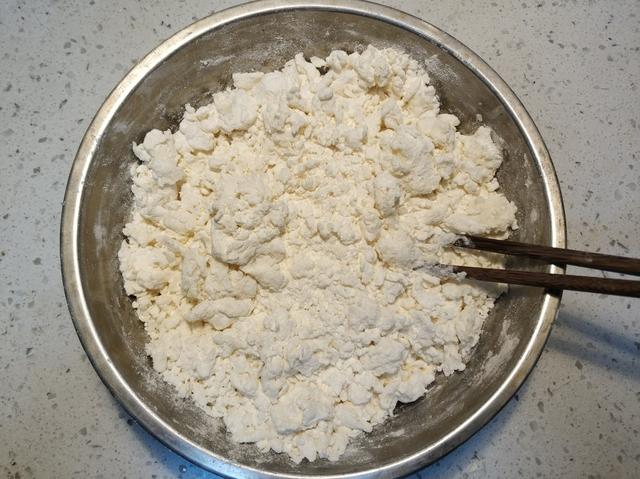 烙饼怎么做，烙饼怎么做不硬（烙饼外酥里软、凉了不硬）