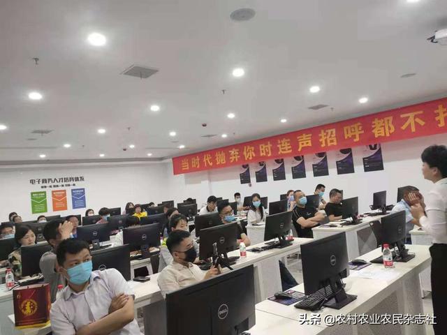 娱播是什么，有播公司在哪里（信阳市平桥区电子商务公共服务中心携手“娱播”助商扶农）