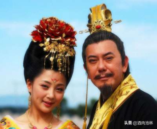 杨贵妃为什么不能生育，唐玄宗和杨贵妃为什么没有孩子（“四大美女”之一的杨玉环为何一生无子）