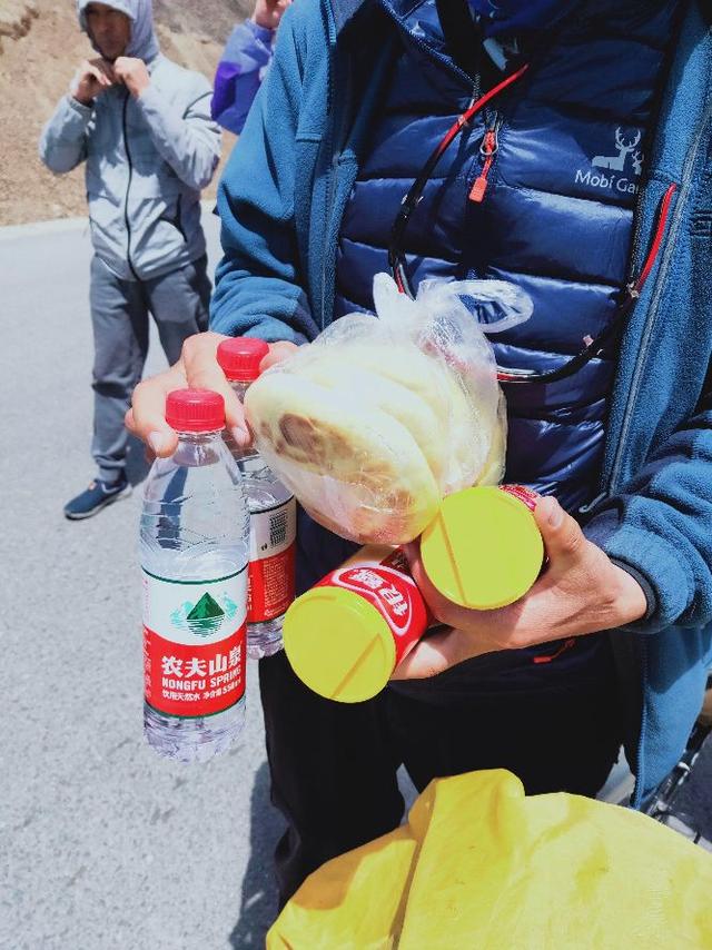 新藏线上的骑行女尸，川藏线徒步死了多少人（环华骑行之川藏北线317新藏线219）
