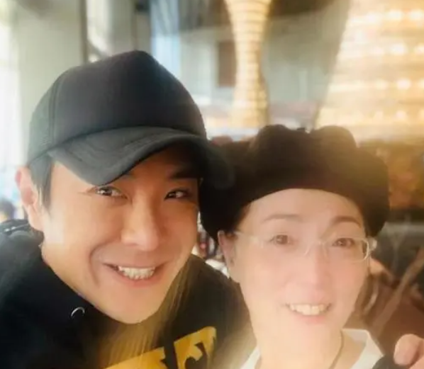 “殷十娘”苑琼丹的唏嘘往事，苑琼丹子图片（苑琼丹：猛追林正英）