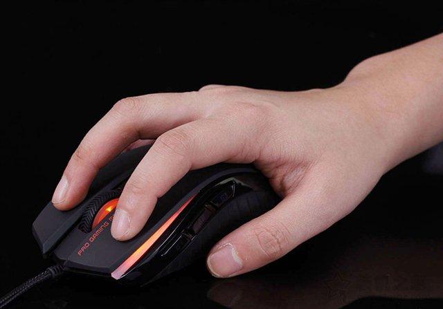 鼠标上的dpi键有什么用，如何知道自己鼠标的dpi（鼠标CPI和DPI之间区别知识科普）