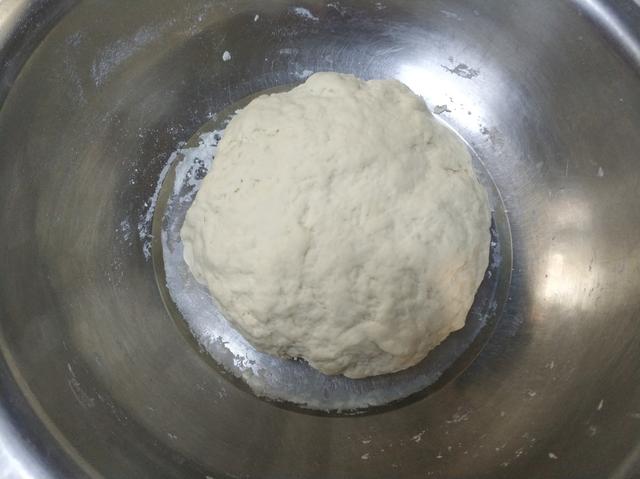 煎包怎么煎，煎包怎么煎才酥脆好吃（教你水煎包的正宗做法）