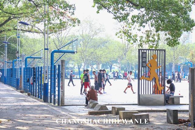 长沙铁道学院地址，长沙铁道学院照片（铁道学院，永不永不说再见！）