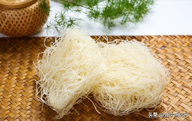 麻辣烫配菜有哪些，麻辣烫配菜图片（开麻辣烫的小姨子透露）