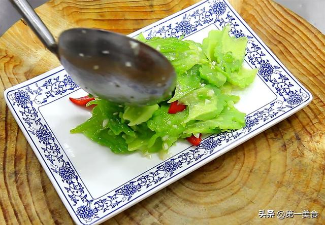 苦瓜去苦味小妙招，苦瓜不苦的窍门（减少苦瓜苦味其实很简单）