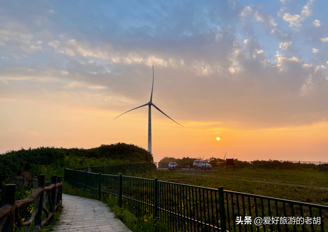 张家界好玩的地方不要门票，冬季的张家界好玩吗（不要门票山顶住宿仅需100元）