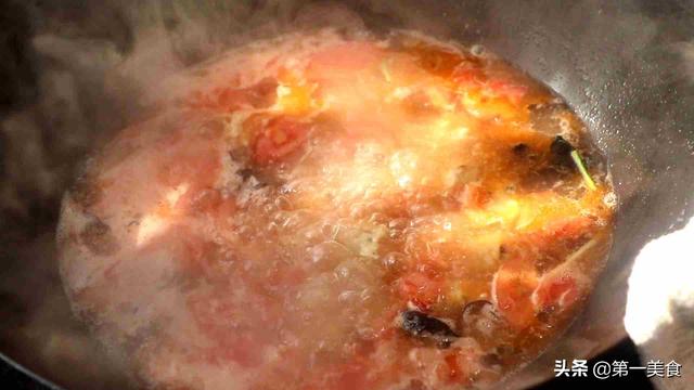 豆腐丸子的家常做法，家常自制肉丸子的做法（随便一煮根本不会散）