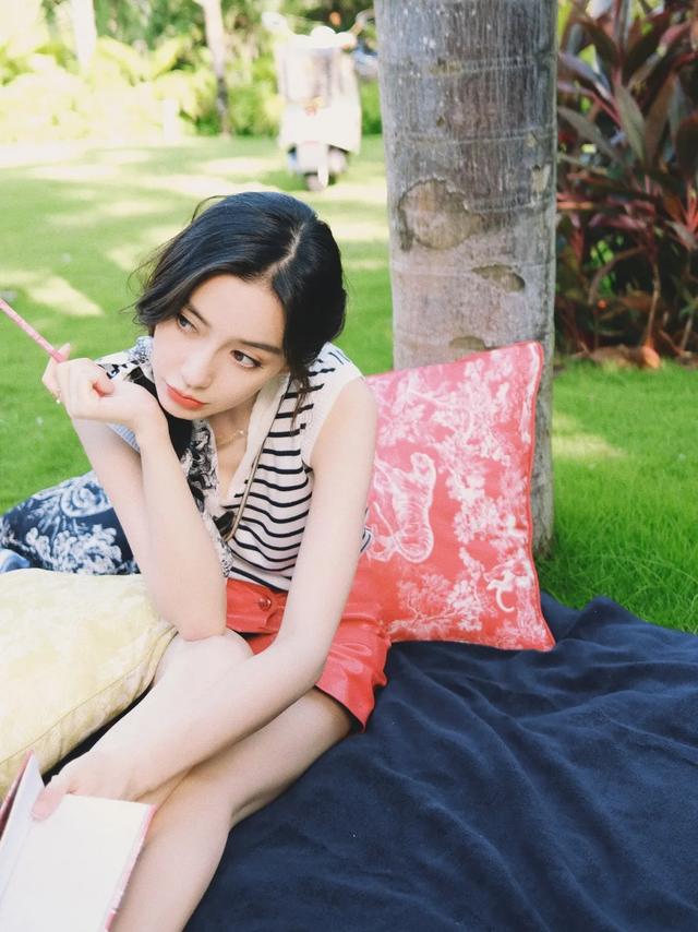 穿裙子是不是一定要穿安全裤,穿裙子要不要穿安全裤(裙子里面别穿“安全裤”了) 穿裙子是不是一定要穿安全裤,穿裙子要不要穿安全裤(裙子里面别穿“安全裤”了)