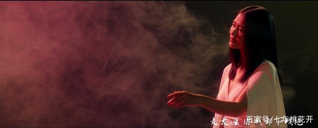 缘分一道桥原唱，缘分一道桥原唱是谁（谭维维和王力宏演唱缘分一道桥相互飚高音）