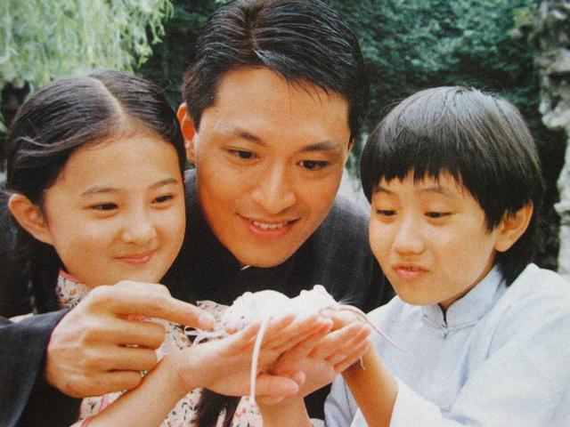 金铭结婚了吗，金铭结婚了吗?她老公是谁（42岁的金铭瘦成大妈）