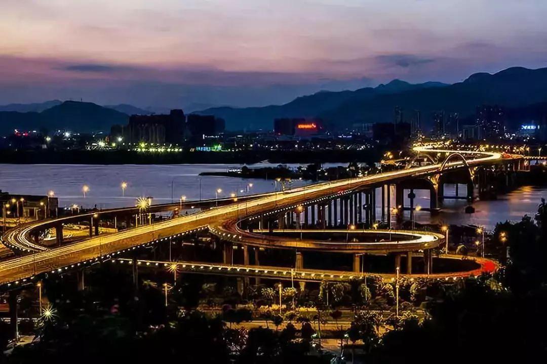 温州家电维修哪里好 温州九强民营企业：德力西第3，人民电器第4