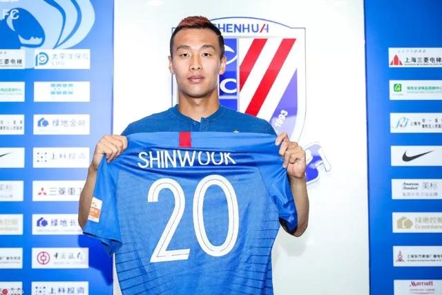 南非足球队，南非足球队大名单（高佬离队全北无畏客胜）