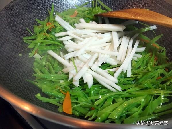 沙葛怎么做好吃，沙葛的功效与作用禁忌（适合快炒的沙葛炒豌豆夹来解油腻）