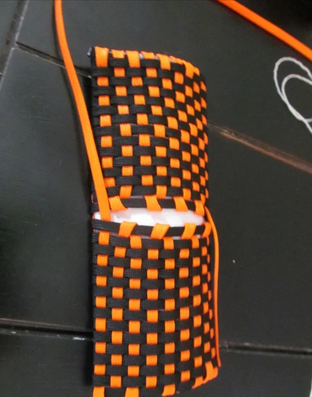 如何用纸做一个信袋子，如何用纸做一个信袋子教程（找几根绳子自己编一个）