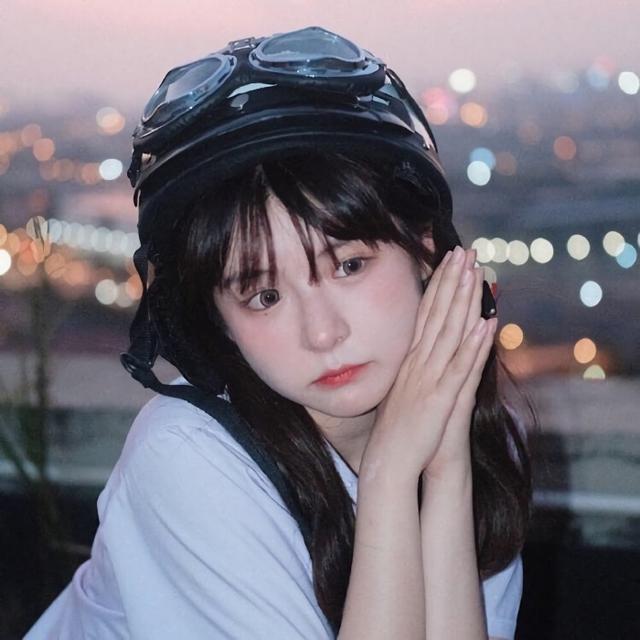 女生真人版头像，真人女生头像微信（一些甜美又有仙气的真人女生头像）