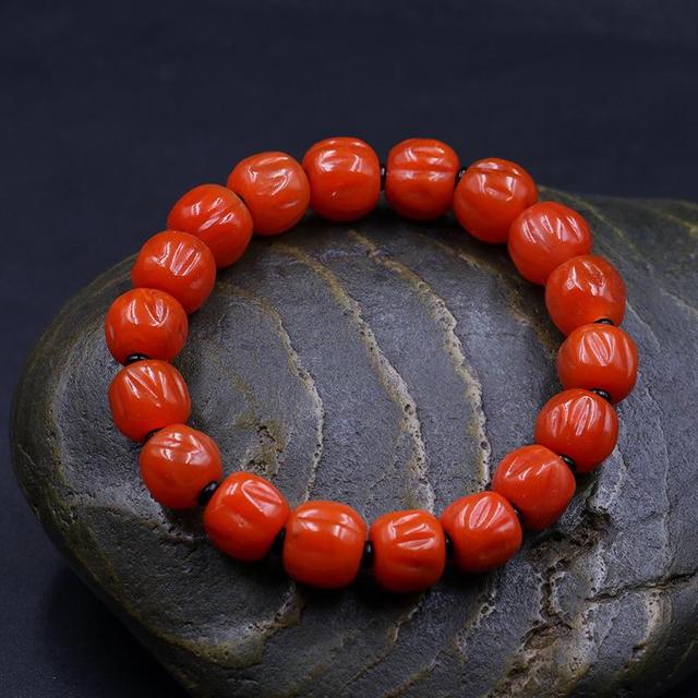 本命年为什么要戴金，本命年为什么要戴金首饰（本命年戴珠宝可不能乱戴）