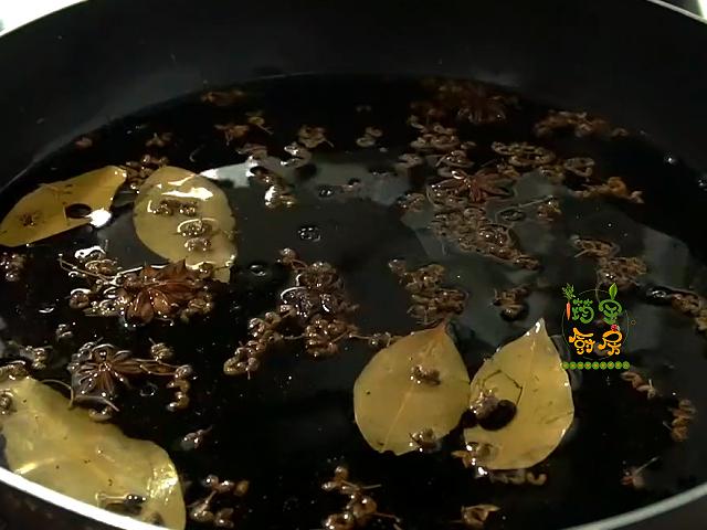 线椒怎么腌制好吃，在家怎么腌制线椒好吃（线椒学会这样腌）