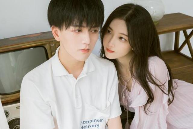 让水瓶男心软的必杀技，水瓶聊天态度看出他喜欢你（能让十二星座男心软的一句话是什么）