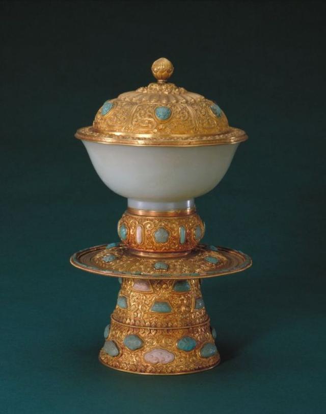 金字旁一个玉念jue，女宝宝取名（故宫.玉器篇五.清乾隆金錾）