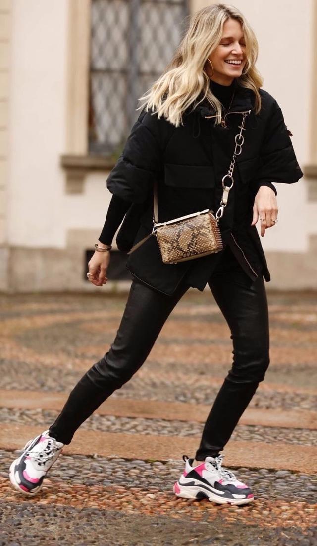 4孔老爹鞋鞋带穿法,老爹鞋鞋带的穿法双鞋带(老爹鞋的正确打开方式)