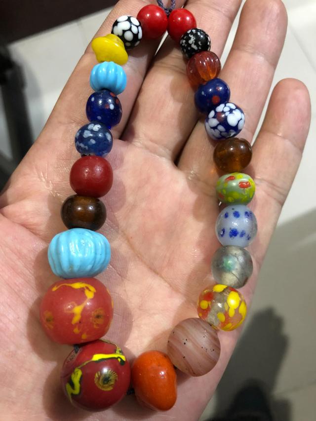 如何分辨老琉璃珠的真假,拒马河老琉璃珠(各式老琉璃珠珠)