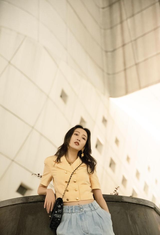 童瑶章子怡傻傻分不清，5位“撞脸”的娱乐圈女明星