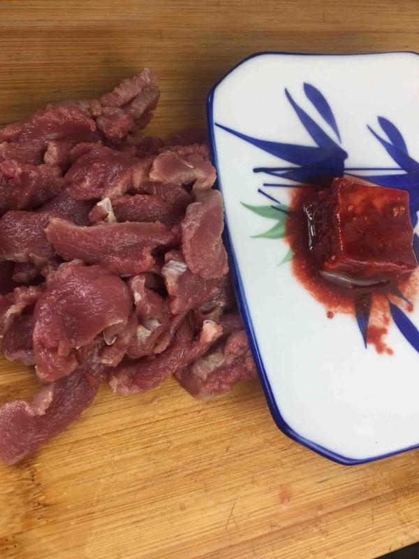 咳嗽能不能吃牛肉，感冒咳嗽可以吃牛肉吗（冬季此肉再贵也要吃）