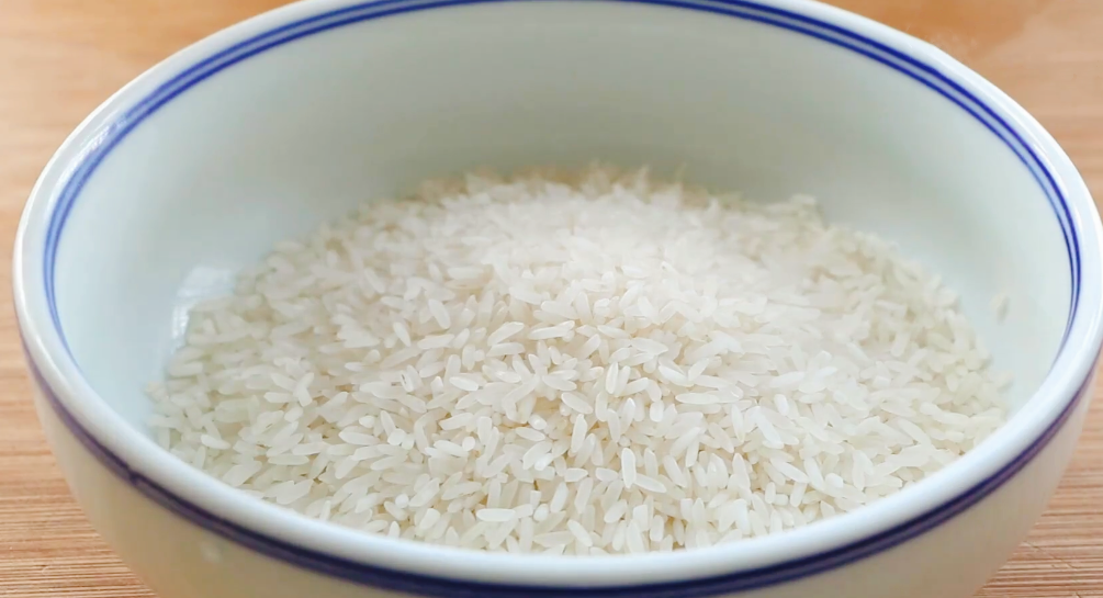 图片[2]-【牛奶大米糕】做法步骤图 比煮米饭好吃百倍 一周吃5次不够-起舞食谱网