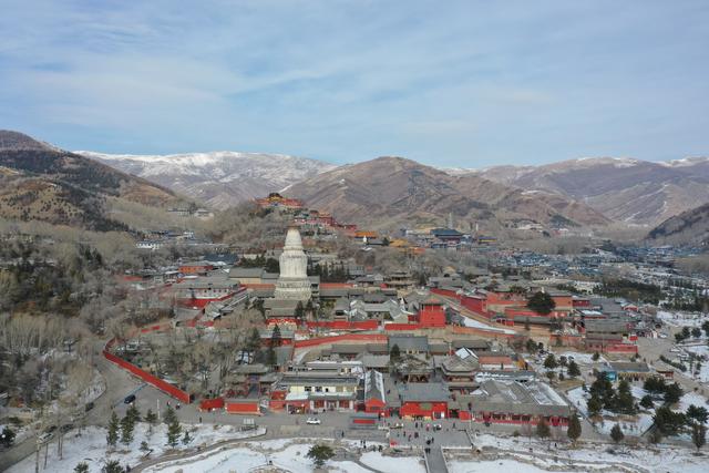 五爷庙的五爷是谁，五台山是文殊菩萨道场（五台山为什么千百年来香火不衰）