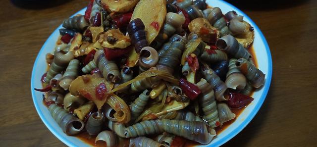 丁螺怎么炒，丁字螺怎么炒（下面我分享一下我的做法）