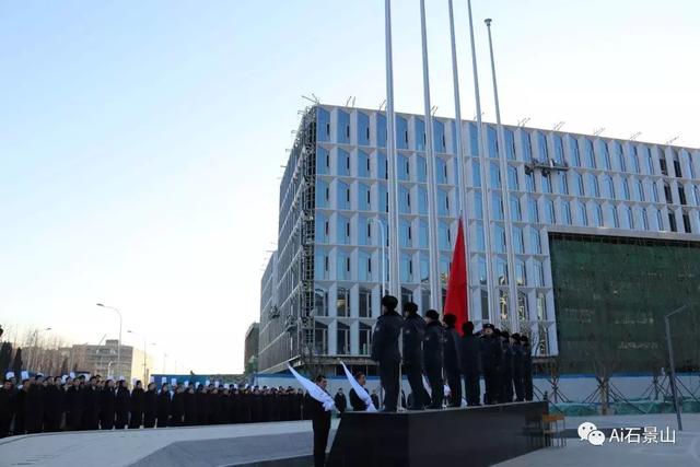 石景山哪个餐厅有40人的大包间，石景山区自助餐厅有几家（石景山的建国酒店启动试营业啦）