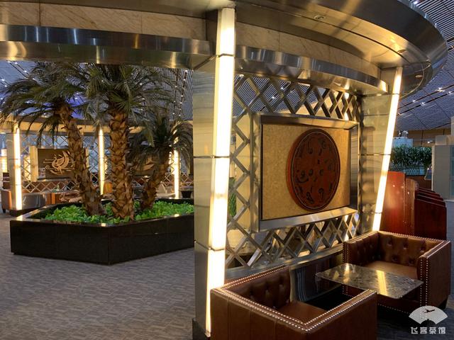 国航最高级别什么卡，国航白金卡什么级别（经济舱也能享受贵宾室、提前选座等权益）