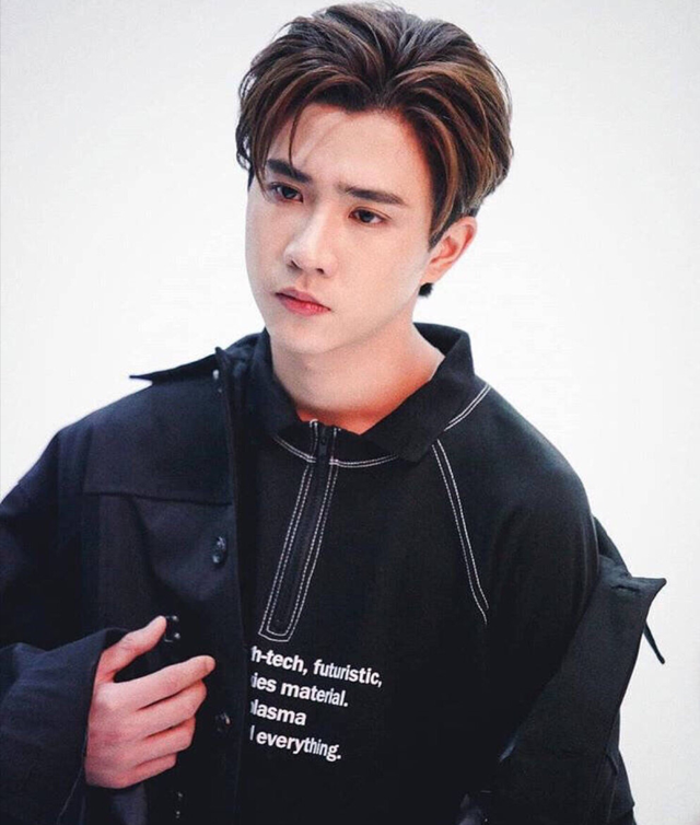 lay是什么意思，lay什么意思（他泰港风少年：黄立贤血统加持）