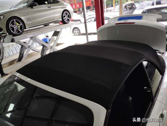 宝马1系敞篷跑车，宝马行车记录仪怎么连接手机（20W的宝马敞篷轿跑）