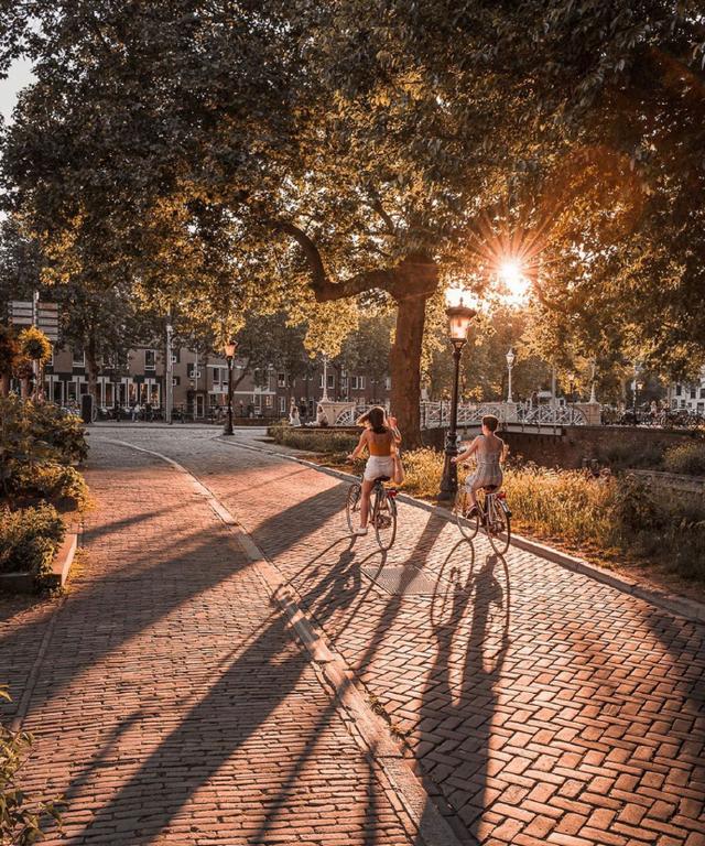 欧美图片街景美图日落，欧美夕阳图片（欧洲街头黄昏日常）