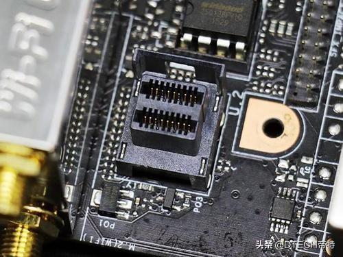 硬盘数据线接口，什么是Y型的数据线（SATA、M.2、PCI-E、mSATA、U.2接口）