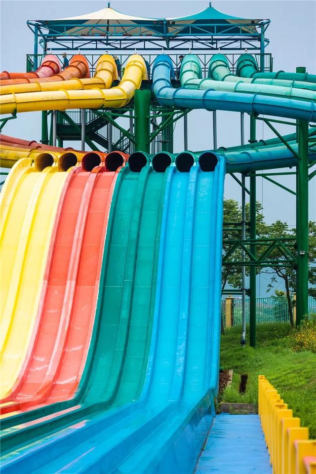 南京欢乐水魔方，水上乐园哪里比较好玩（南京潮人盛夏玩水必备属性）