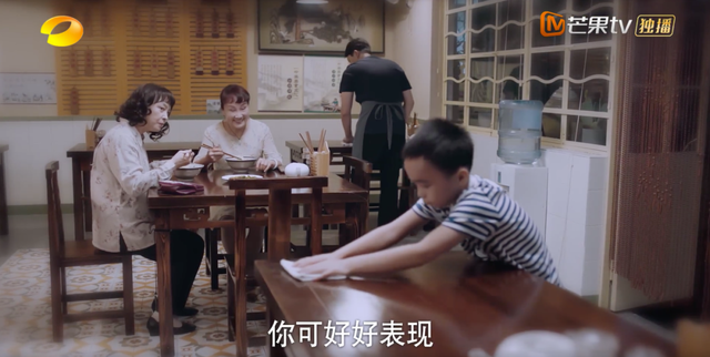以家人之名唐灿家庭条件被发现，什么才是“家人之名”最残酷真相