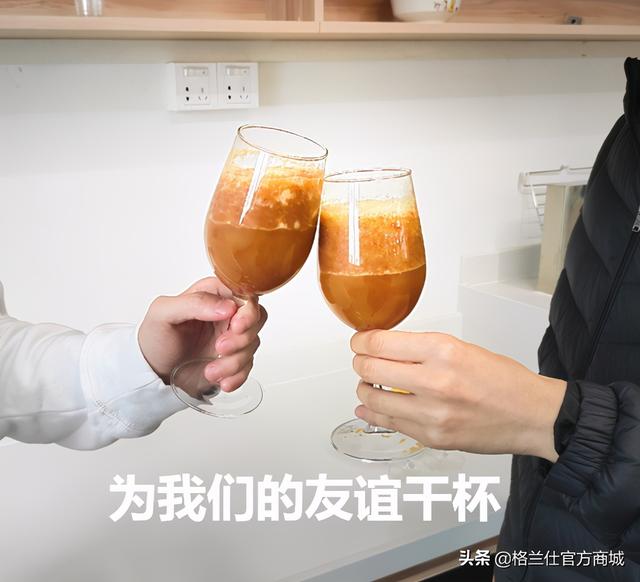 破壁机和榨汁机，破壁机和榨汁机有什么区别（榨果汁到底有多大区别）