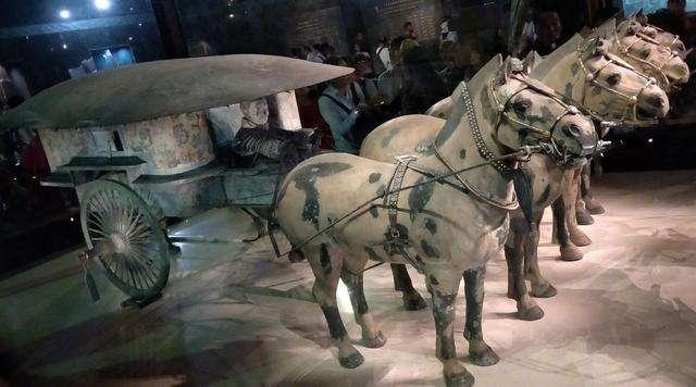 关于兵马俑的诗句，水调歌头-秦始皇兵马俑