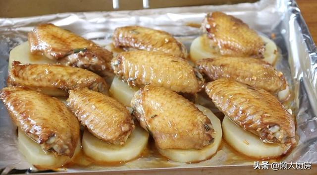 烤箱烤鸡翅温度和时间，烤鸡翅烤箱温度和时间（烤鸡翅不放一滴油）