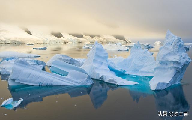 电脑好看的壁纸，10个最佳电脑壁纸（这56张绝美风景）