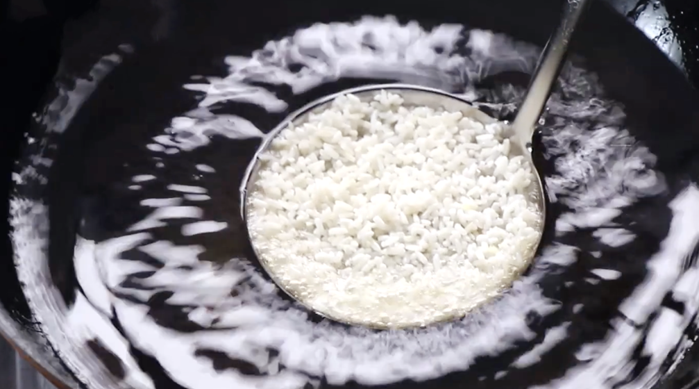 图片[4]-【糯米锅巴】做法步骤图 一次做一大盘 30个不够吃-起舞食谱网